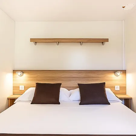 ホテル Hotiday Porto オートラント