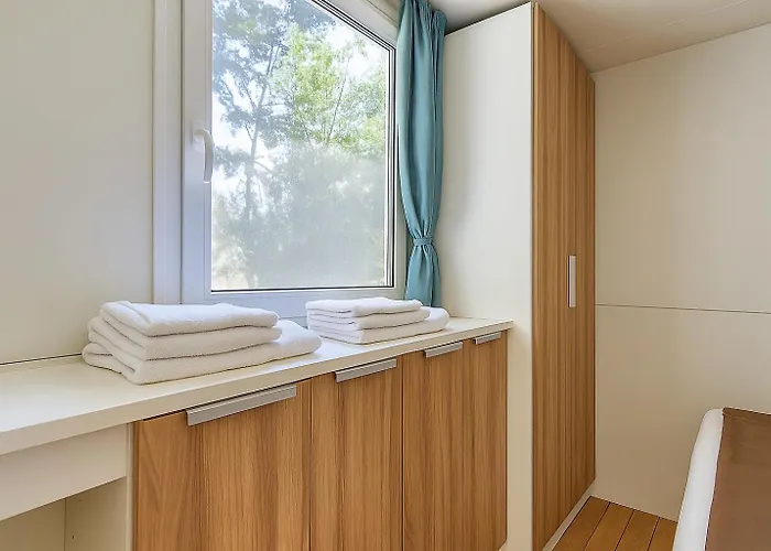 Hotiday Porto 4* オートラント